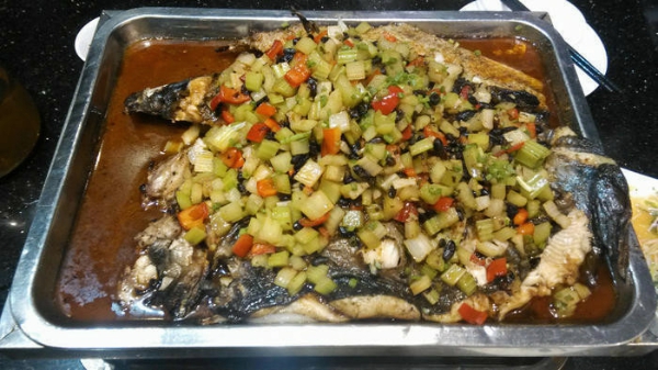 江邊城外烤魚