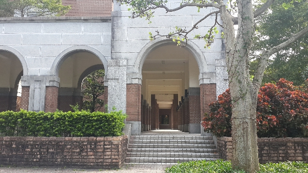 台大圖書館一角 台大圖書館一角
