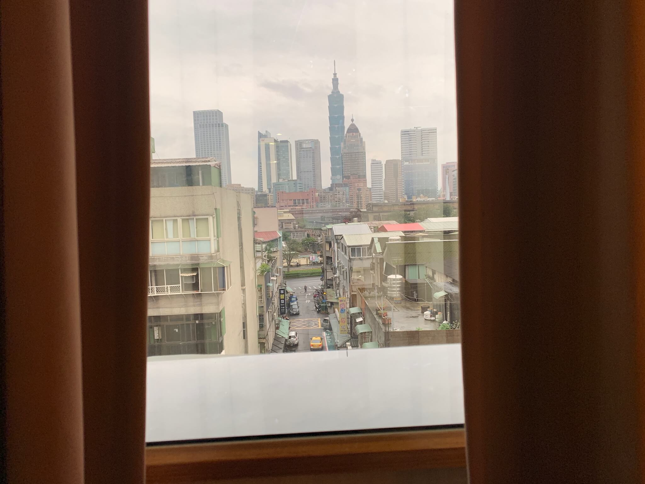 南京三民的「力麗哲園商旅-台北館」
