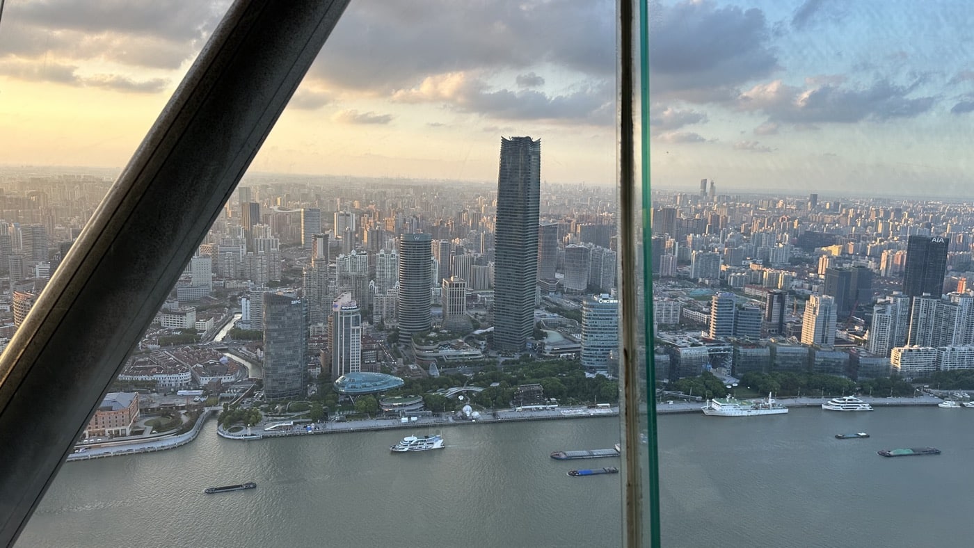 三、眺望黃埔江外灘1