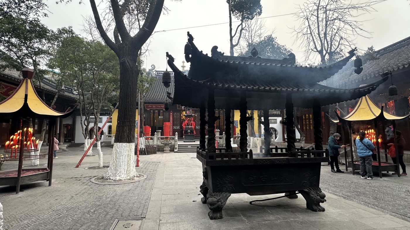 二、大雄寶殿香火1