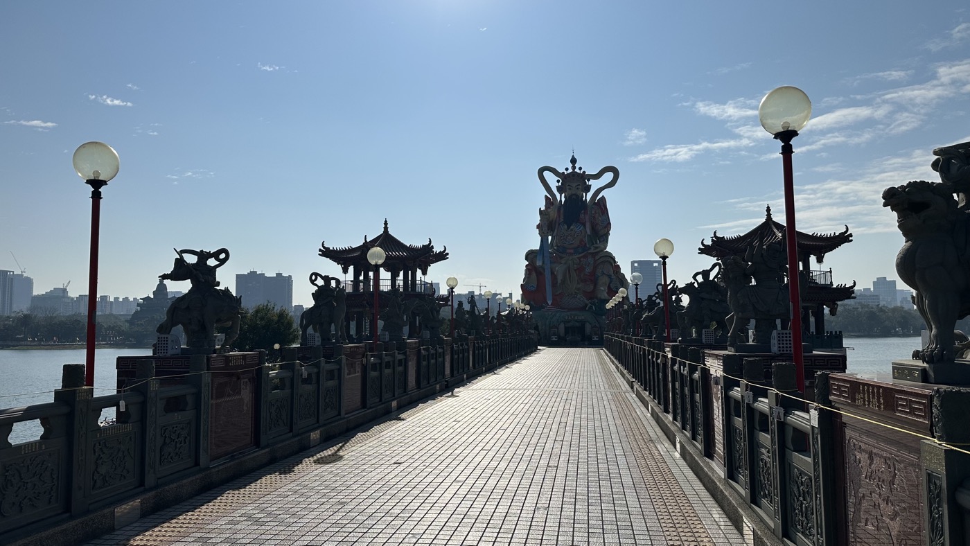 一、原始暗沉照片