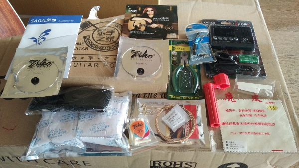 店家阿莎力送我外接線材，目前順豐快遞中