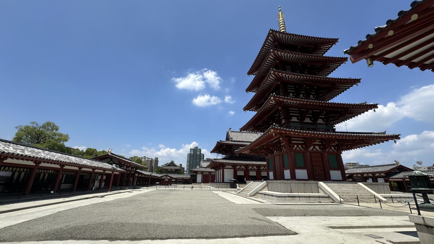 二、四天王寺式伽藍怎麼看？中門、五重塔、金堂與講堂排成一直線2