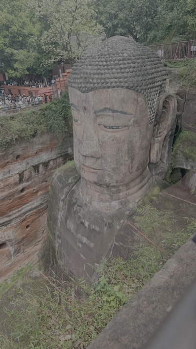 三、樂山大佛原貌，從頭到腳看清楚2