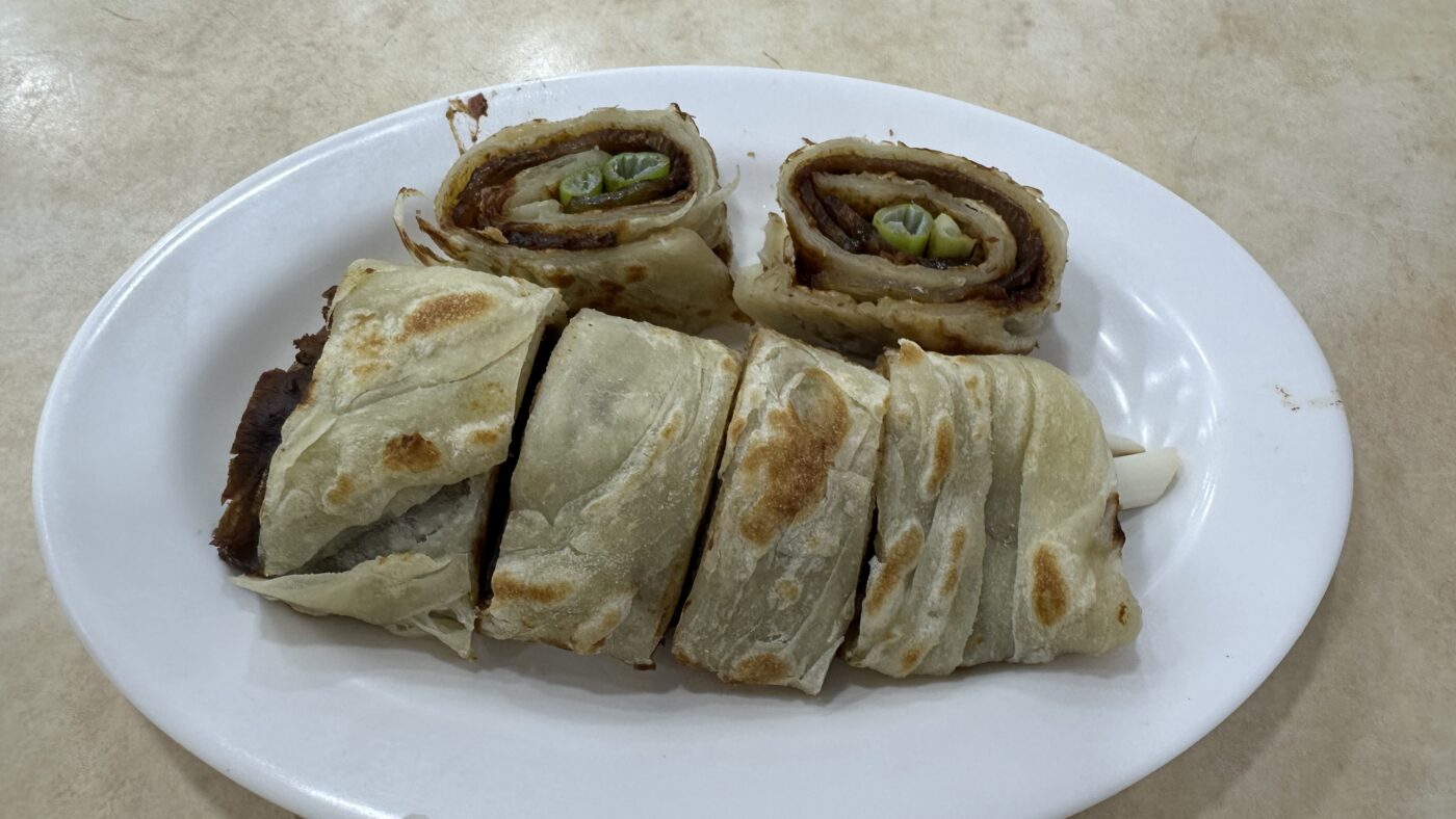 斤餅包牛肉:不輸牛肉麵的招牌特色 2