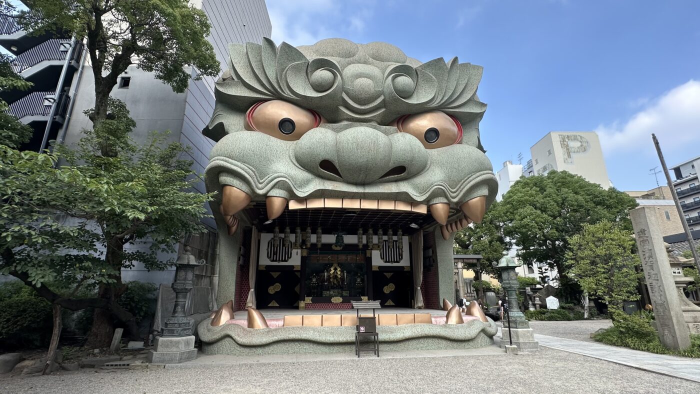 難波八阪神社獅子殿：現場實測比照片震撼許多